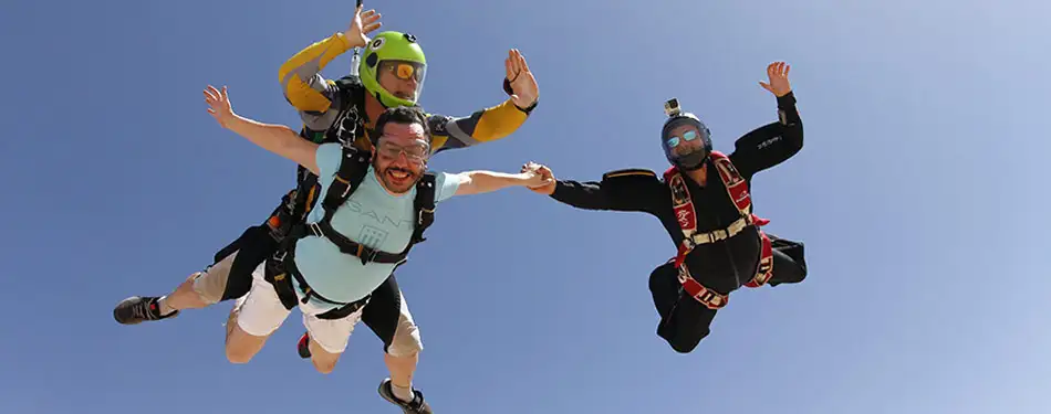 First-Time Guide to Skydiving in Dubai: What You Need to Know