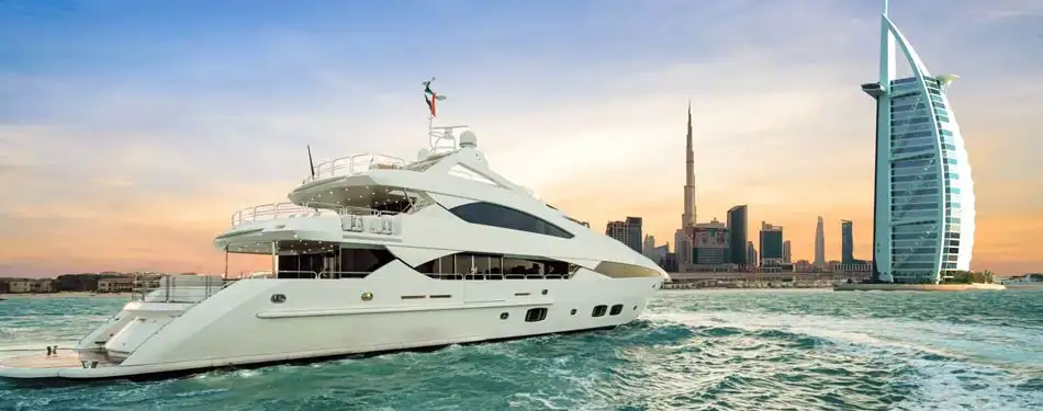 Self Drive Boat vs. Private Yacht Tour: Which One Should You Choose?