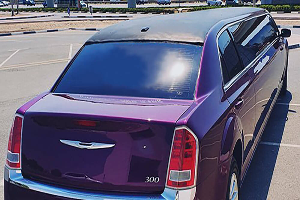 chrysler c300 vip limo dubai
