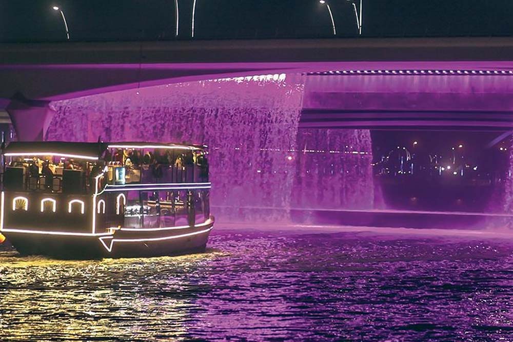 dubai canal dhow cruise