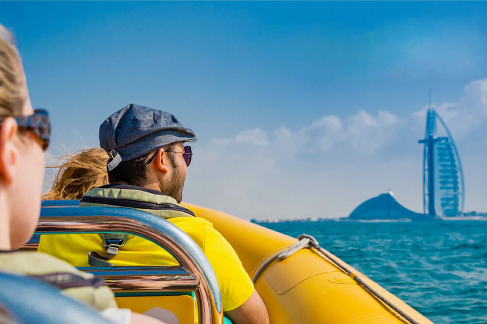 dubai speed boat tour