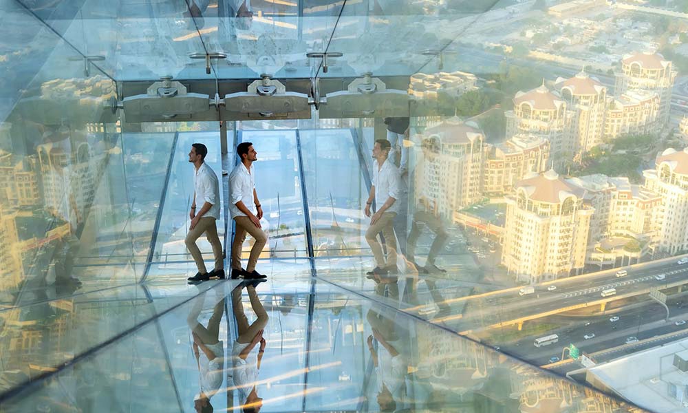 sky views dubai