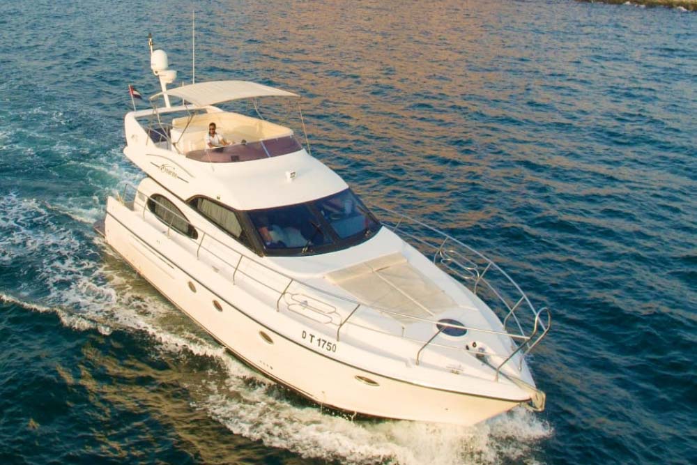 dubai yacht rental