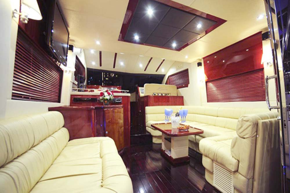 dubai yacht rental