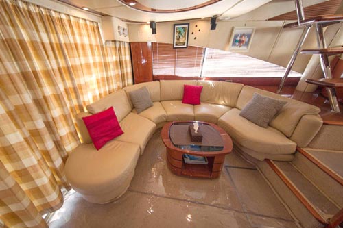 luxury yacht rental dubai