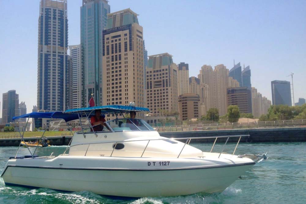 fishing boat rental dubai