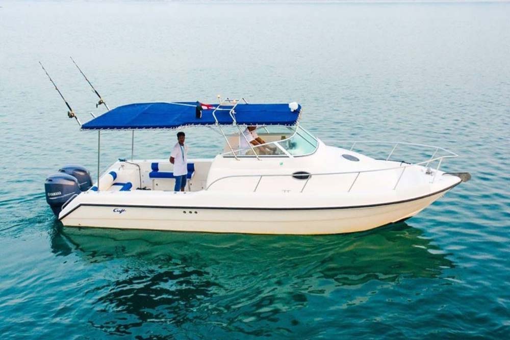 fishing boat rental dubai